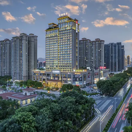Hua He International Hotel