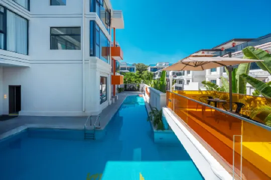 Sanya Anlan Smart Homestay (Bohou Village Branch, Yalong Bay Forest Park) Отели рядом с достопримечательностью «Baodao Luobei Aquarium»