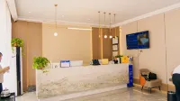 華詩頓飯店（西華萬順達廣場店）