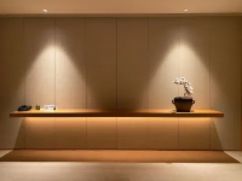 Jing Xuan Hua Yi Executive Apartment (International Convention Center Branch)