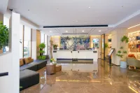 SEASON HOTEL