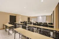 Baruna Hotel (Yanji Yanbian University West Market Branch)