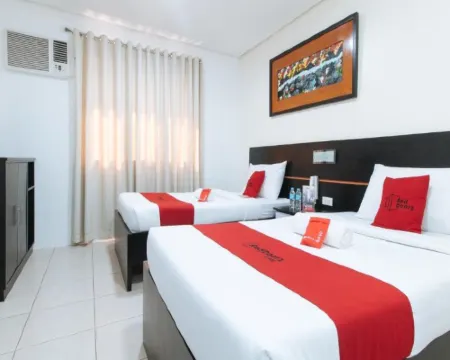 RedDoorz @ Greenview Hotel and Restobar Masbate Hotels in Masbate