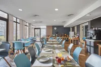Appart'hôtel Odalys City - Bioparc Lyon Est - Bữa sáng