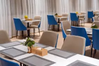 Doubletree Jingan Hotel (Shuangjiang County People's Government Branch) Hotel di Shuangjiang Lahu, Va, Blang and Dai Autonomous County