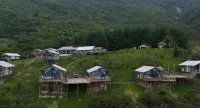 Dawa Gengza Clouds Dawa Tent Hotel Hotels near Zegen Tibetan Village