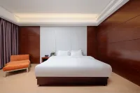 Qinglong Hotel