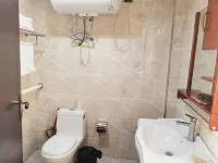 Arctic Ice Blueberry Winery (Arctic Village)