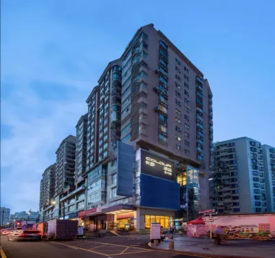 คัลเลอร์ อินน์ เชนเซน (ดงเมน บรั้นช์) โรงแรมใน