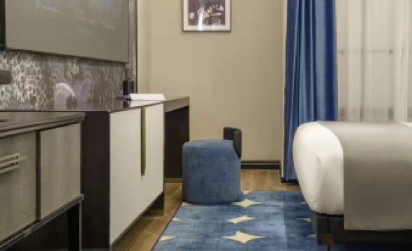 Magic Hotel (Futian Convention and Exhibition Center Gangxia Subway Station Branch)