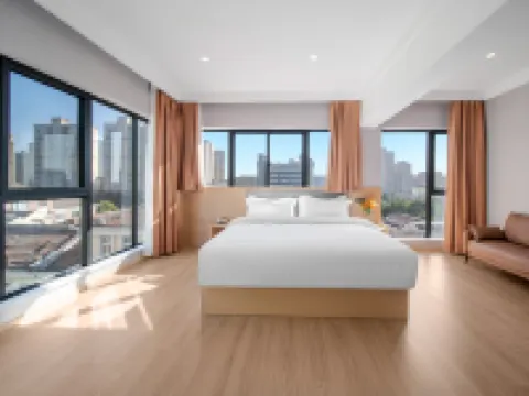 Elong R.YUN Hotel (Mingguang Station Central Plaza) Hotels in Mingguang