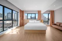 Elong R.YUN Hotel (Mingguang Station Central Plaza) Отели рядом с достопримечательностью «Автобусная станция Яньцзянь»