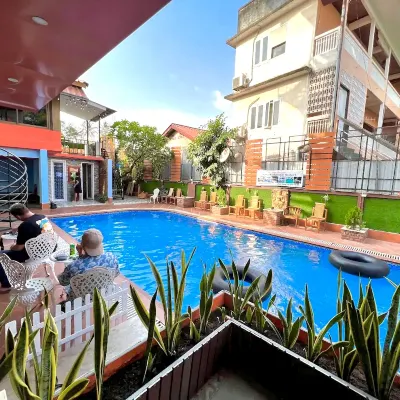 Vientiane Ruby Riverside Hotel & Hostel โรงแรมใกล้วัดจันทร์