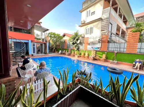Vientiane Ruby Riverside Hotel & Hostel