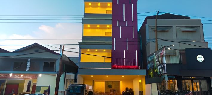 RedDoorz Plus @ Uno Jalan Merak Samarinda Hotels in Samarinda