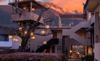 Kui Ran · View Snow Mountain Resort (Baisha Ancient Town )