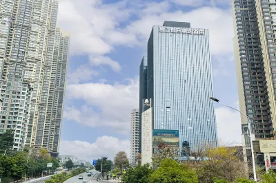 โรงแรม ฮอลิเดย์ ยงเจียง (สถานีรถไฟตะวันออก หนานหนิง) โรงแรมใน