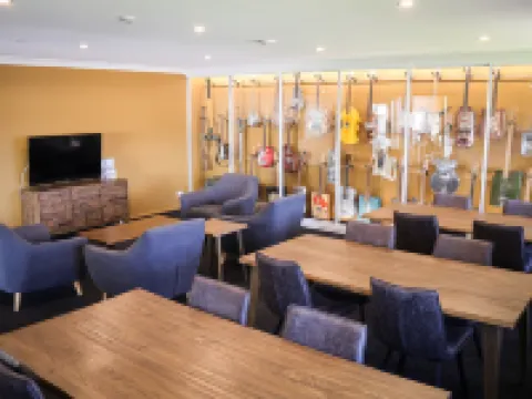 Eastend Studio Apartments Hotels in Dubbo