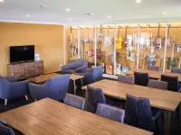 Eastend Studio Apartments