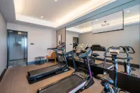 Rezen  Hotel (formerly Yixing Renmin Road Atour Hotel)