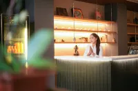 Ramada by Wyndham Vientiane Central - bar