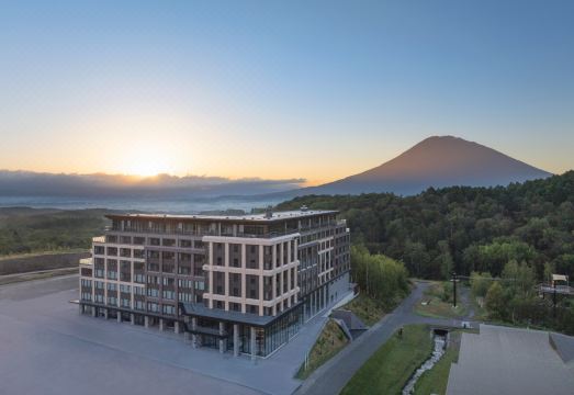 닛코 스타일 니세코 하나조노