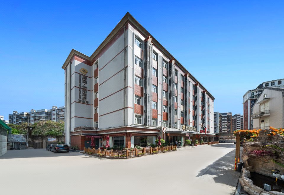 hotel overview picture