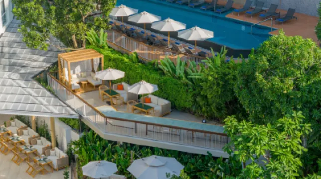 Andaman Beach Hotel Phuket - Accor Handwritten Collection Hotel berhampiran Masjid Nurul Islam Mosque | مسجد