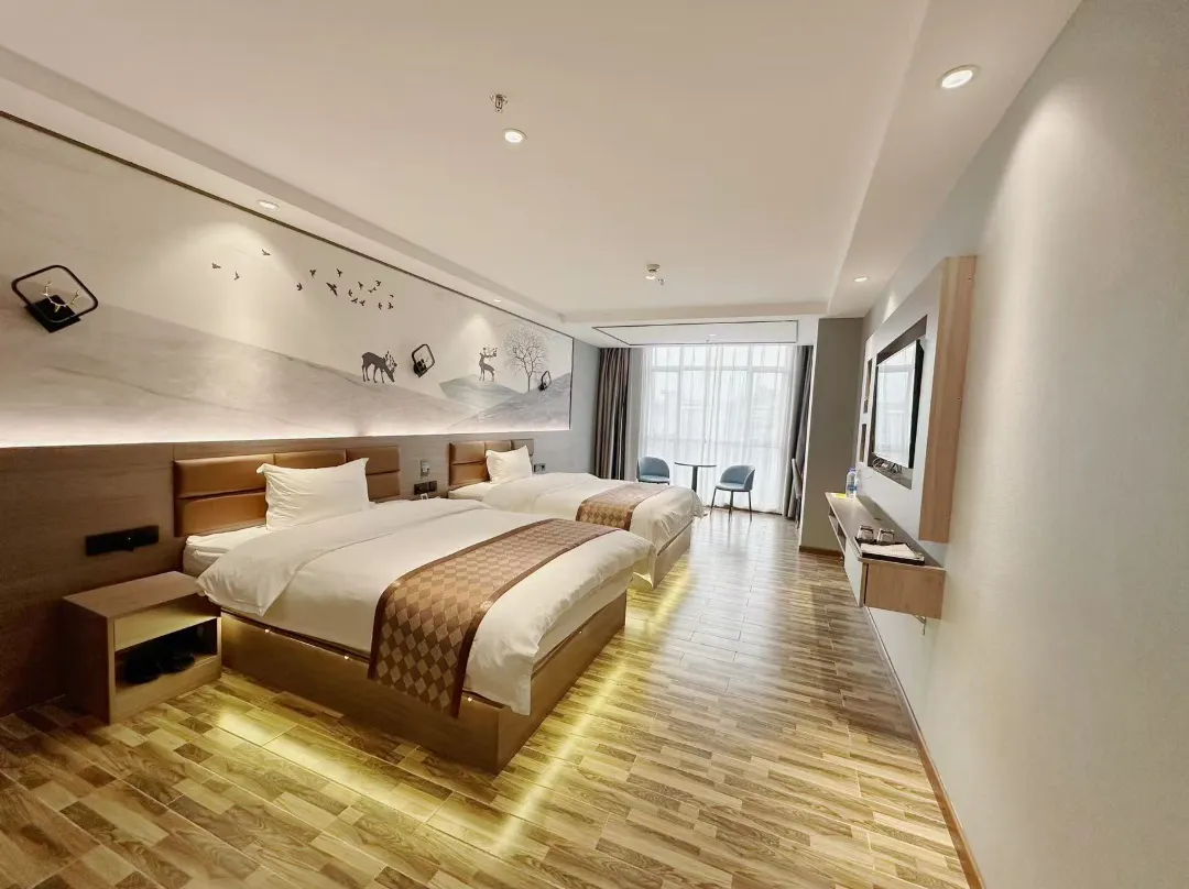 Boyue Chain Hotel - Huizhou