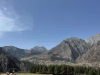 Zagana Wuying Mountain Residence · Shixia East Window Homestay