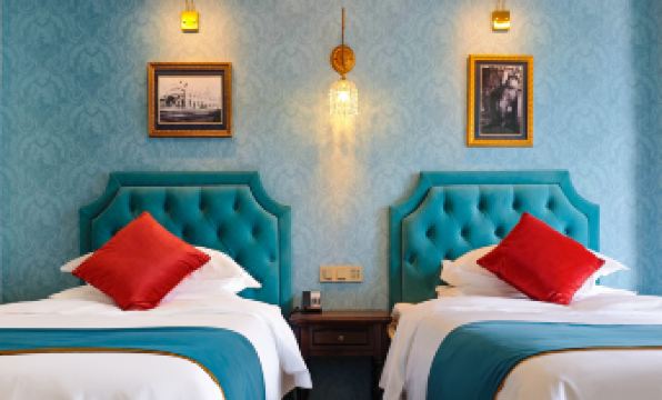 Manzhouli Friendship Hotel