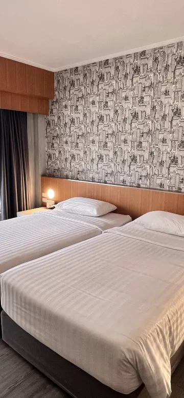 ห้องซูพีเรียร์ เตียงแฝด พร้อมระเบียง