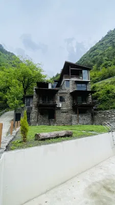 Qing'ai Guxi Courtyard
