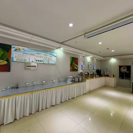 Kunlun Leju Hotel (Jiaozuo Wuzhi Yellow River Avenue Branch)