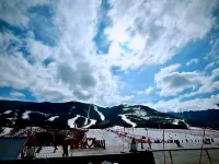 Taibai Mountain Que Homestay