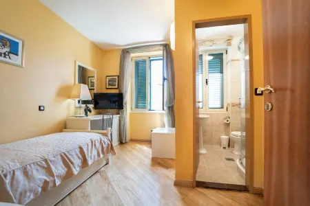 Hotel Peristil