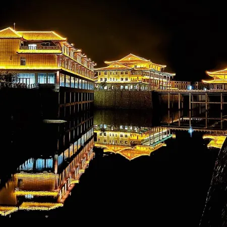 Linjiang Baiwang Longyue Hotel
