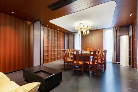 New World International Hotel