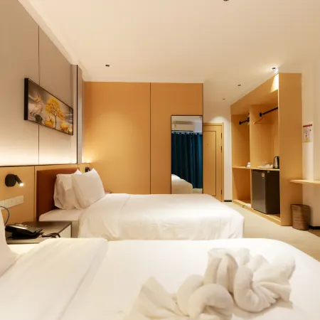 Banana Guesthouse