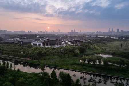 Song Hotel Kunming Отели рядом с достопримечательностью «Sanjiacun Reservoir»