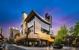 Lu Yue Hotel (Shenzhen Huaqiangbei Science Museum Metro Station Store)