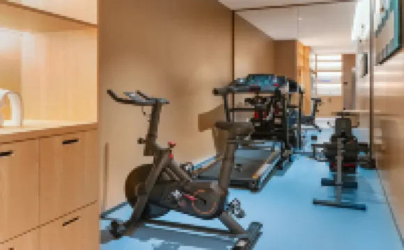 Liyi Hotel (Chongqing Jiefangbei Pedestrian Street Branch)