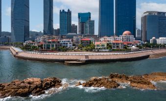 Imeroui Seaview Villa Hotel (Qingdao May Fourth Square Scenic Area)