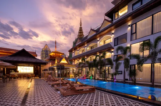 Taiyue Hotel (Jinghong Gaozhuang Starlight Night Market)