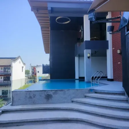 Huaya Yunman Hotel (Yueyang Tower Scenic Area Branch)