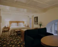 Château Voltaire Hotels in Paris