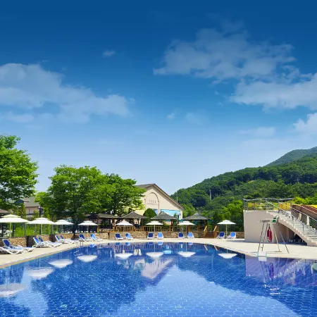 Oak Valley Resort Hills Village
