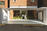 Sinchon Localfriends Hotel