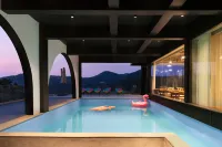 HANDEL RETREAT - Pools