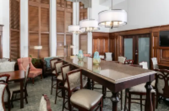 納什維爾青山歡朋套房酒店